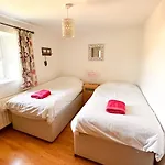 Brookside Дом отдыха *